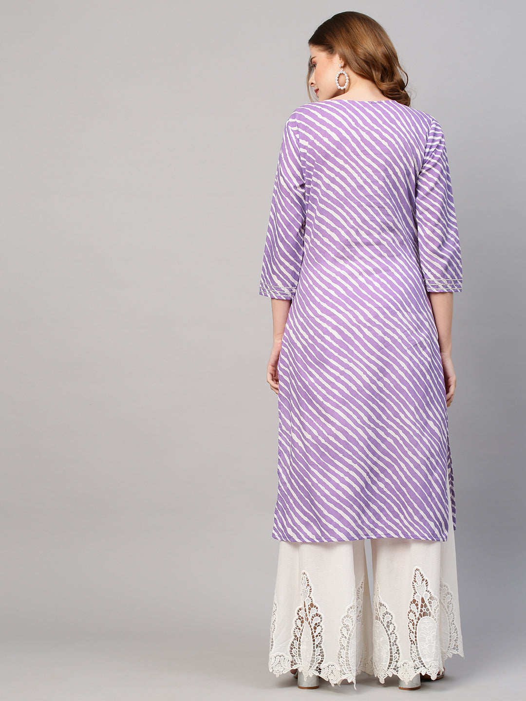 Leheriya Printed & Ethnic Embroidered Straight Fit Kurta - Purple
