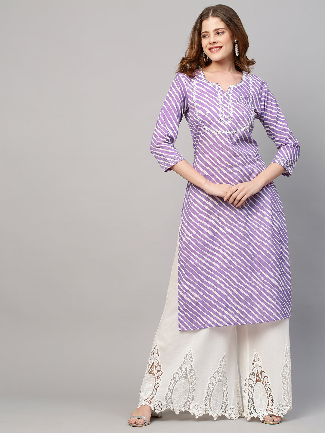 Leheriya Printed & Ethnic Embroidered Straight Fit Kurta - Purple