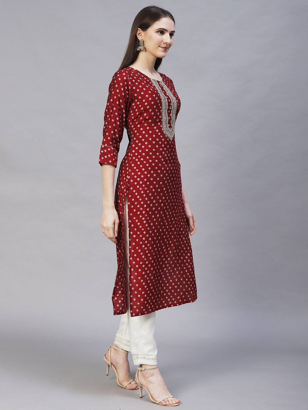 Bandhani Printed & Embroidered Straight Fit Kurta - Maroon
