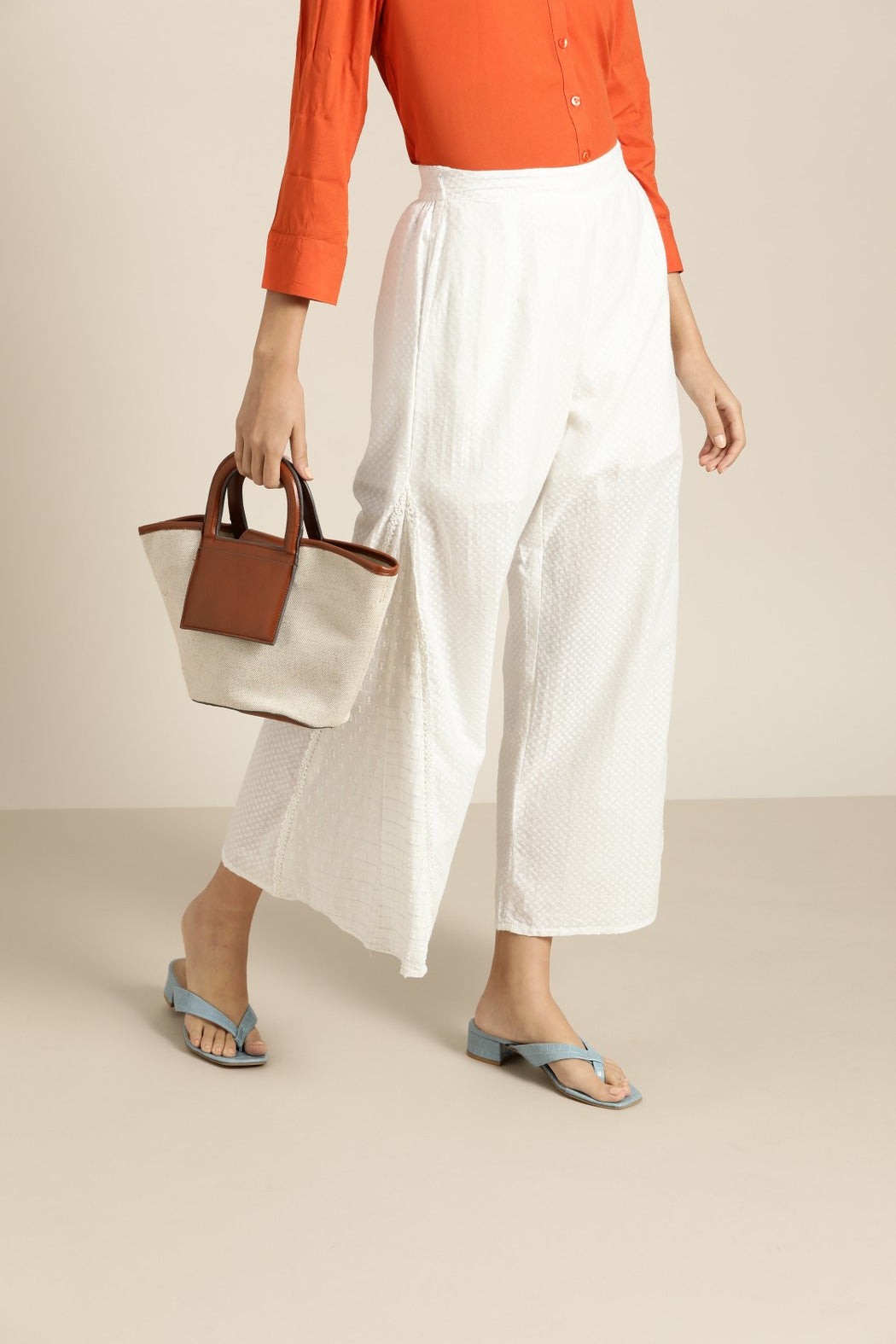 White Cotton Solid Cigarette Pants