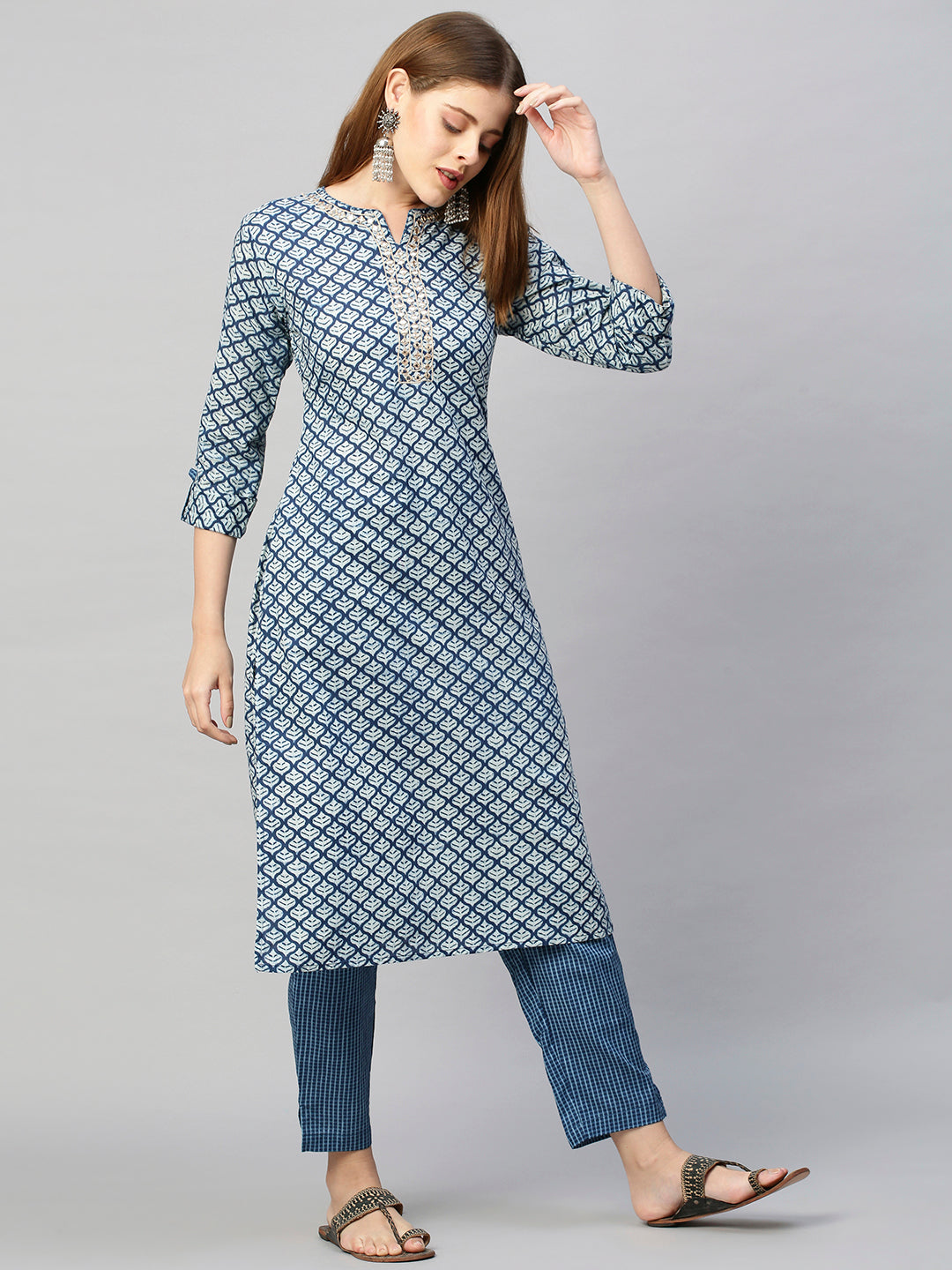Ethnic Zari Embroidered Printed Kurta with Pants - Indigo Blue