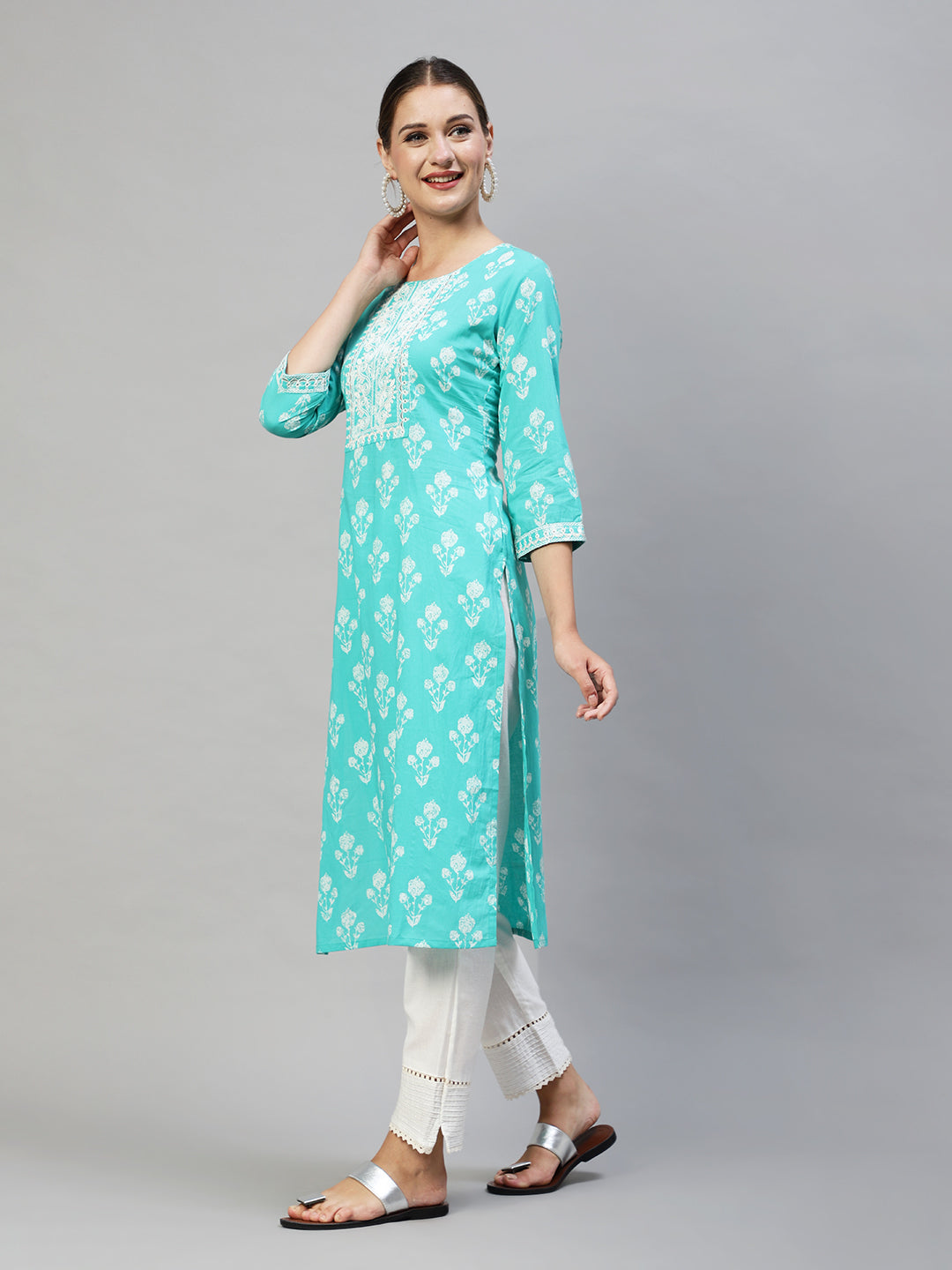 Floral Printed & Embroidered Straight Fit Kurta - Turquoise