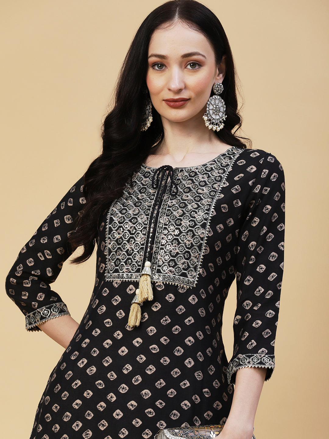 Bandhani Printed & Embroidered Straight Fit Kurta - Black