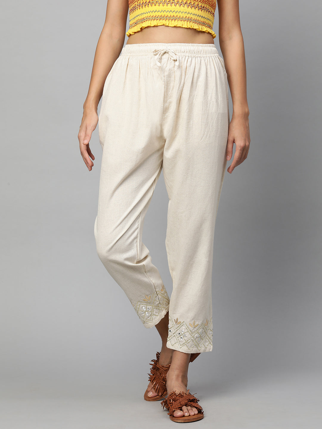 Gota Embroidered Ankle Pant - Off White