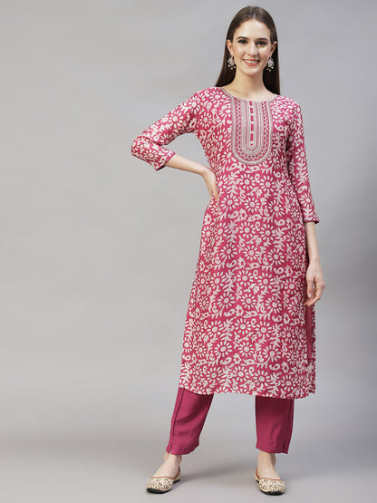 Ethnic Printed & Embroidered Kurta With Pants & Dupatta – Purple