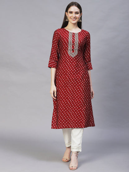 Bandhani Printed & Embroidered Straight Fit Kurta - Maroon