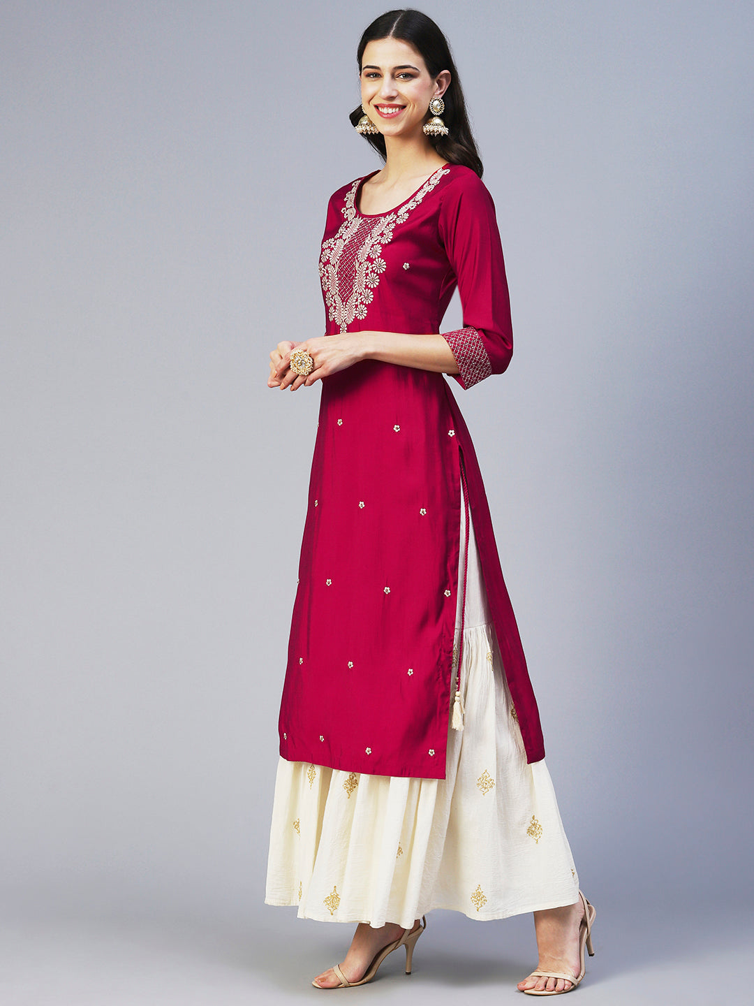 Solid Resham & Beads Embroidered Kurta - Red