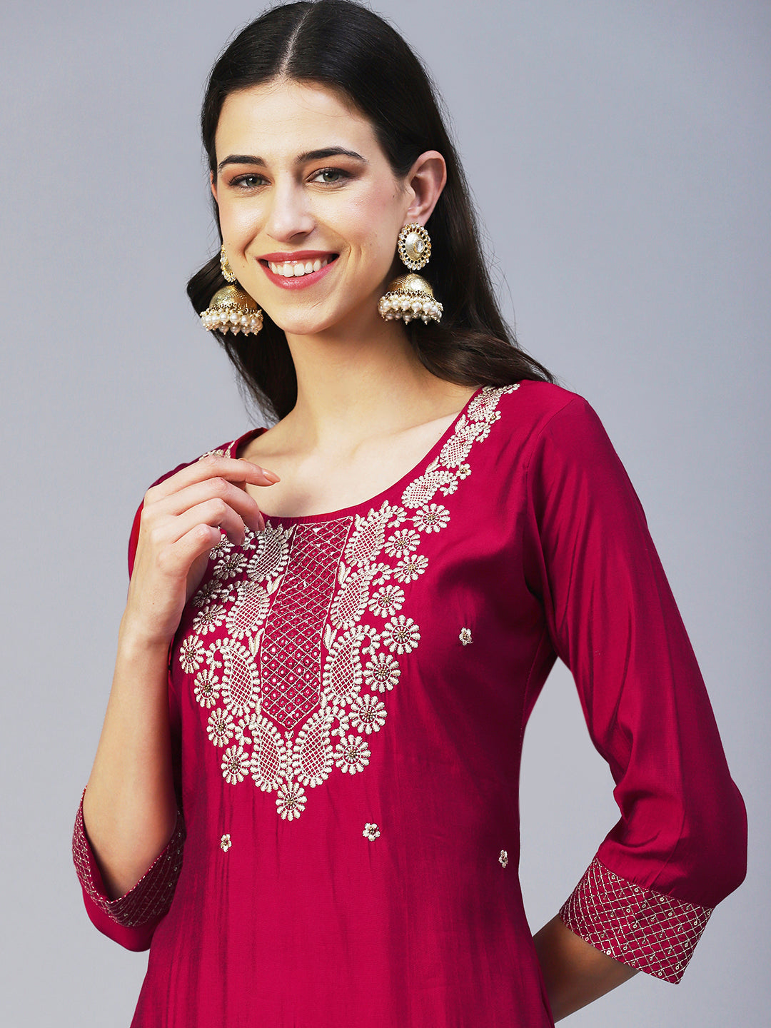 Solid Resham & Beads Embroidered Kurta - Red