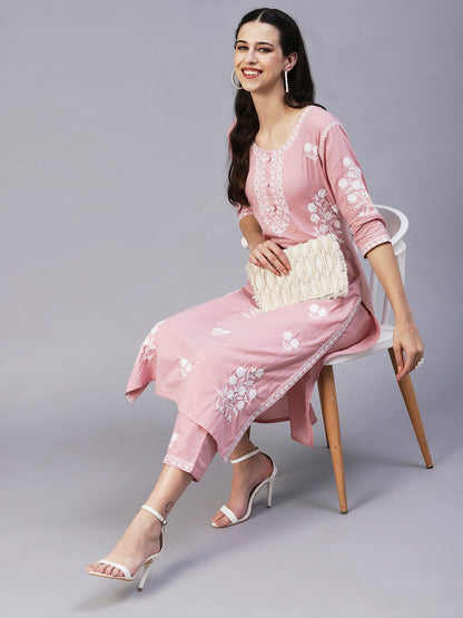 Solid Resham Floral Embroidered Kurta With Pants - Rose Pink