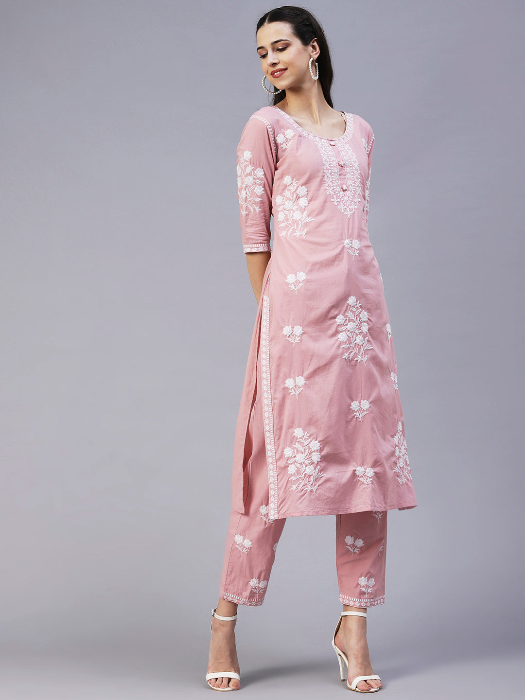 Solid Resham Floral Embroidered Kurta With Pants - Rose Pink