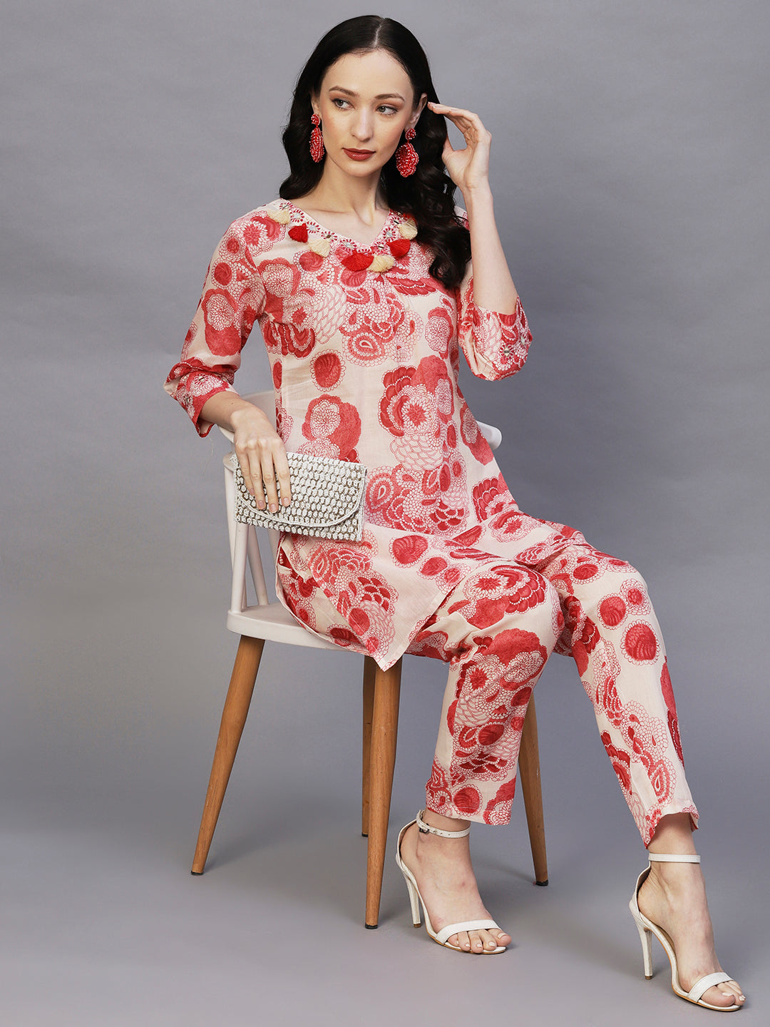 Ethnic Floral Printed Mirror & Resham Embroidered Mul-Cotton Kurta With Pants Co-ord Set - Red & White