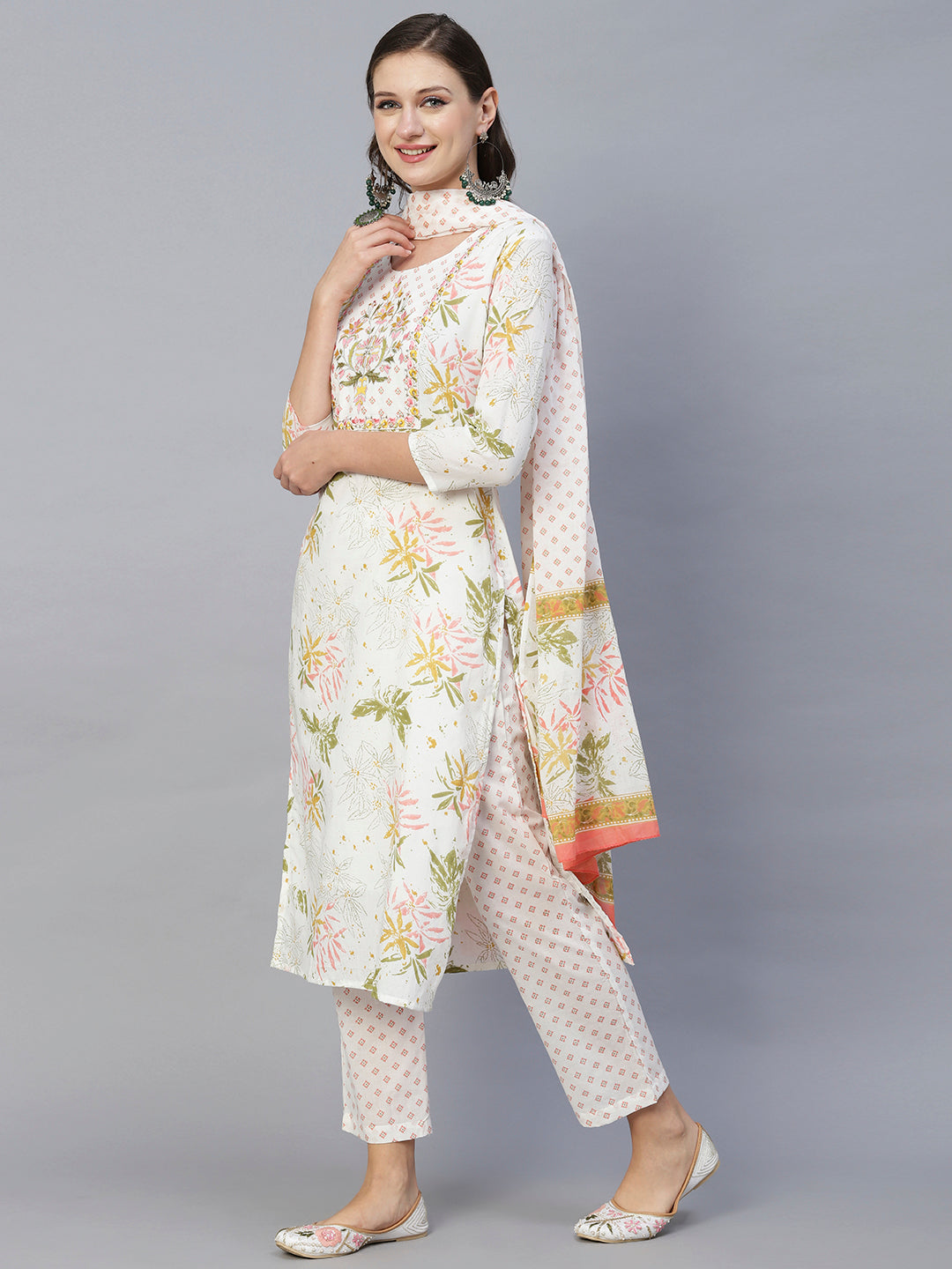 Floral Leaf Printed Mirror & Resham Embroidered Kurta With Pants & Dupatta - White & Multi