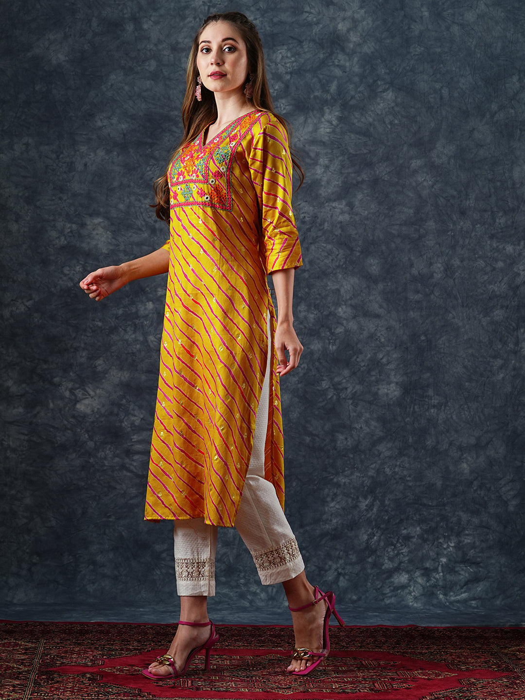 Lehriya Printed Mirror & resham Hand Embroidered Kurta - Yellow