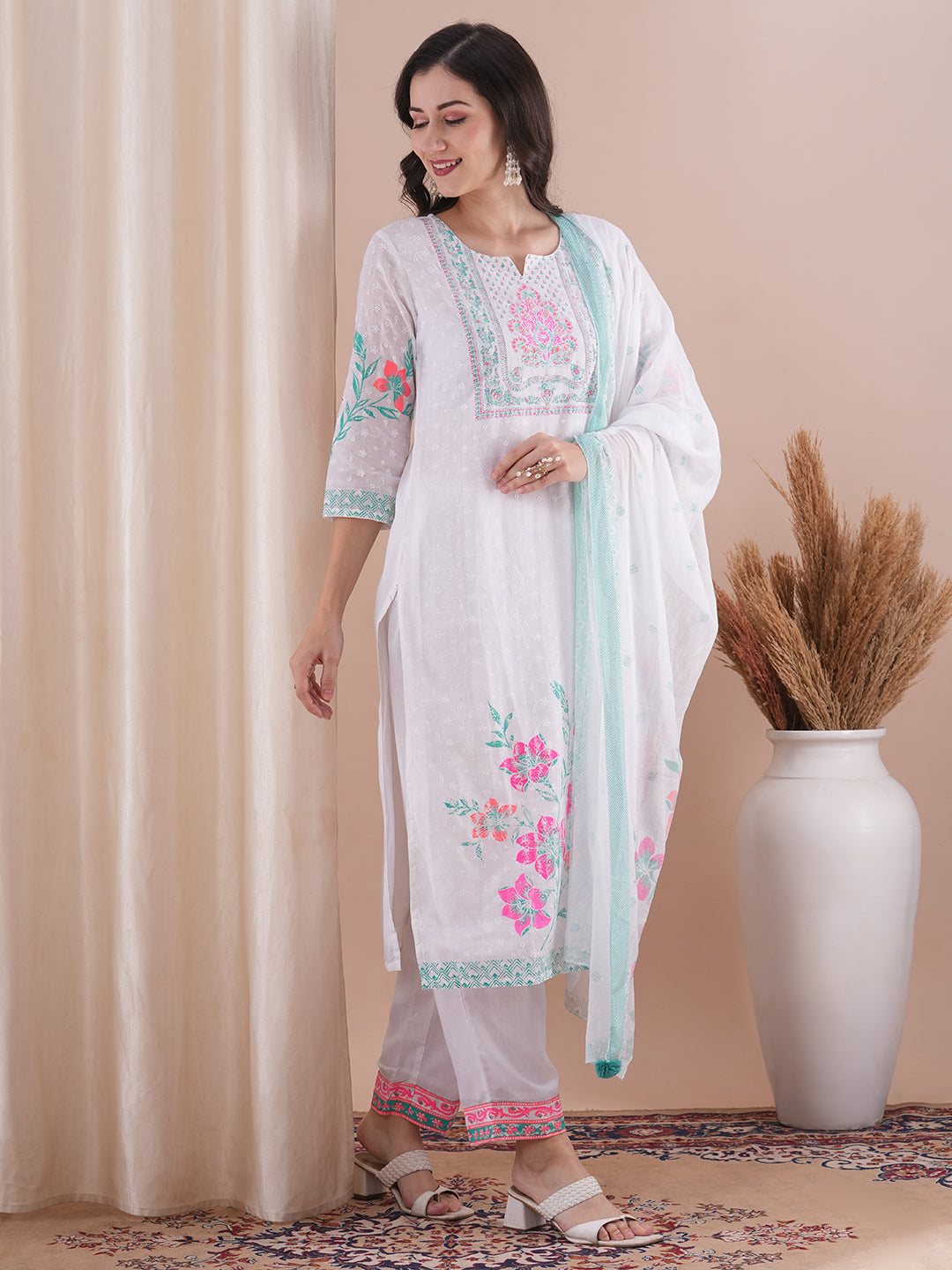 Ethnic Floral Printed Straight Fit Kurta with Pant and Dupatta - White