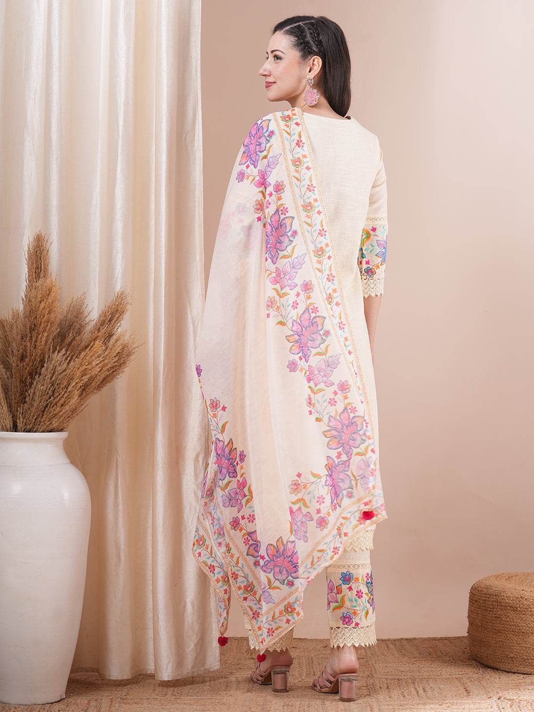 Solid Floral Embroidered Straight Fit Kurta with Pant & Dupatta - White