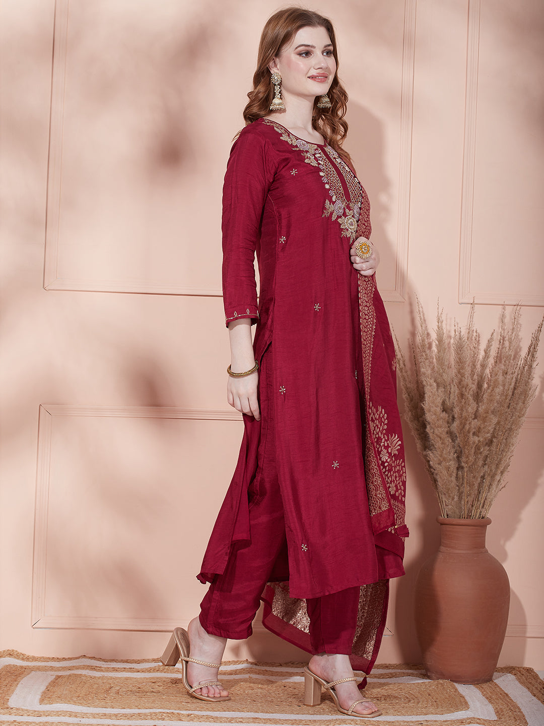 Solid Floral Hand Embroidered Straight Fit Kurta With Pant & Dupatta - Maroon