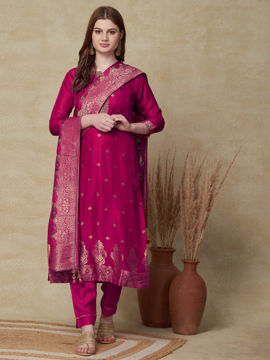 Zari Jacquard Design Kurta With Pant & Dupatta - Pink