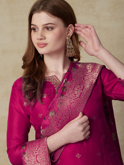 Zari Jacquard Design Kurta With Pant & Dupatta - Pink