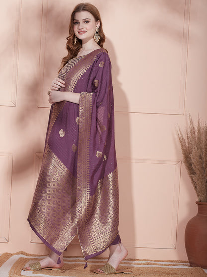 Solid Floral Hand Embroidered Straight Fit Kurta With Pant & Dupatta - Lavender