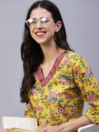 Floral Printed Short Kurti With Pants - Multi