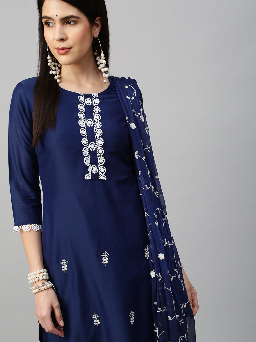 Floral Embroidered Kurta & Dupatta with Pant - Navy Blue