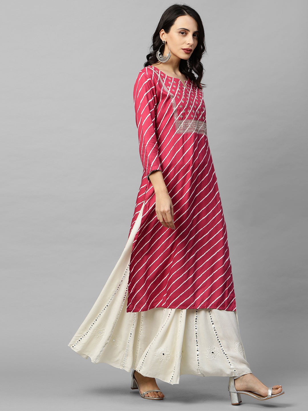 Leheriya Printed & Zari Embroidered Straight Kurta - Pink