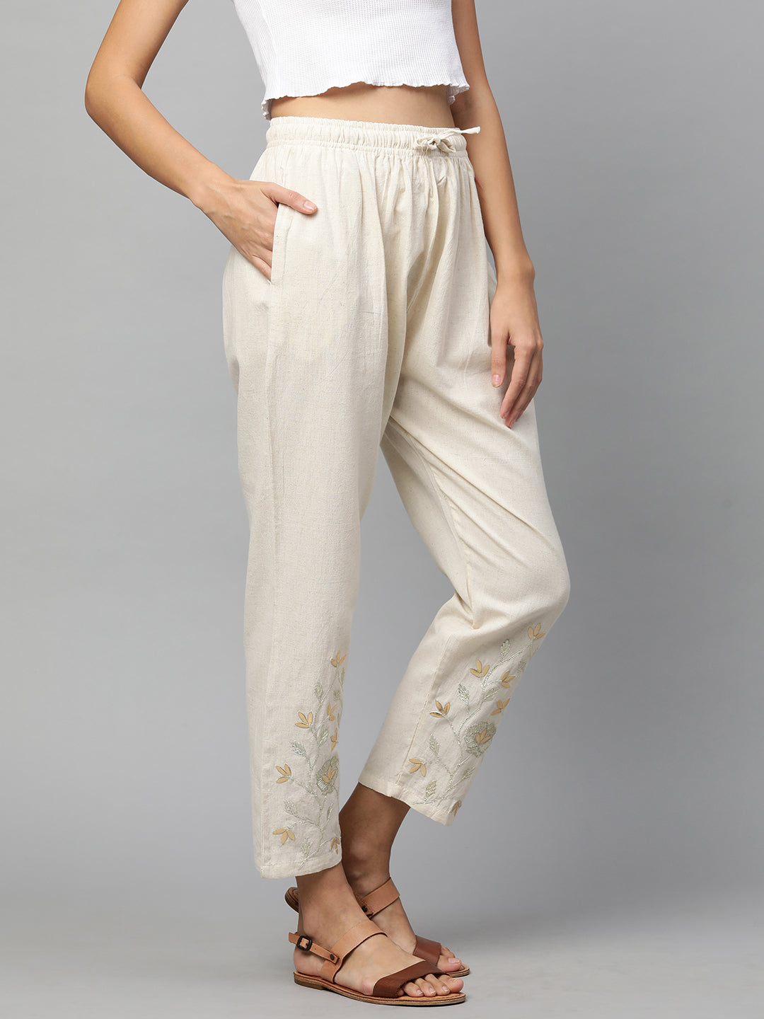 Gota Embroidered Ankle Pant - Off White