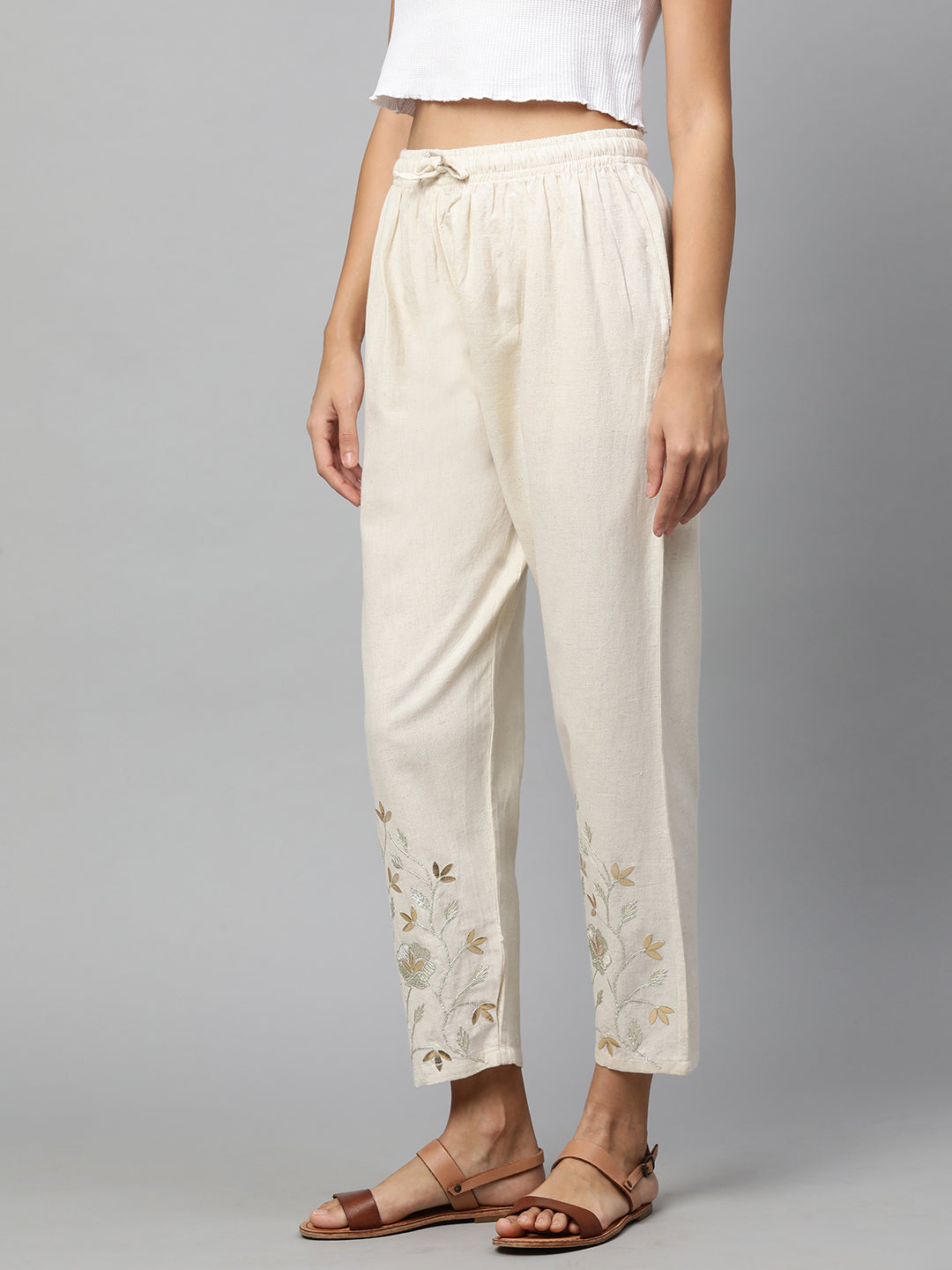 Gota Embroidered Ankle Pant - Off White