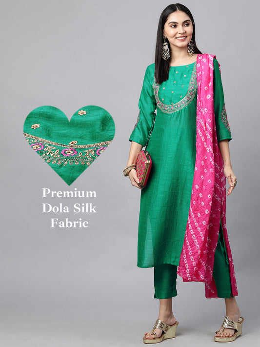 Floral Embroidered Kurta with Solid Pant with Bandhani Dupatta - Green