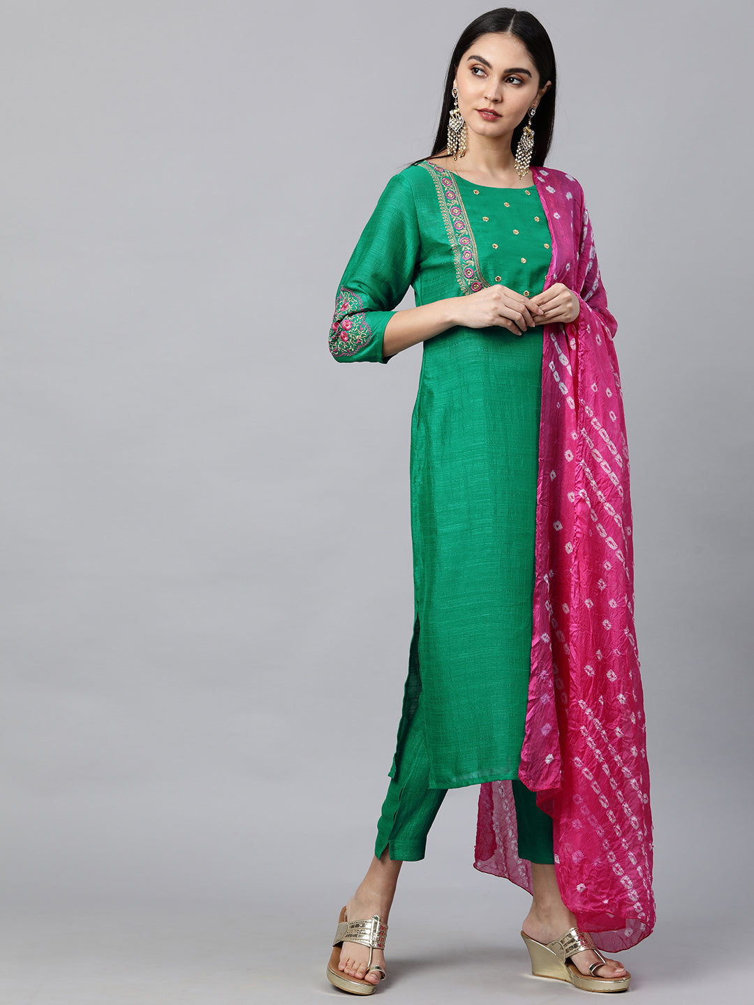 Floral Embroidered Kurta with Solid Pant with Bandhani Dupatta - Green