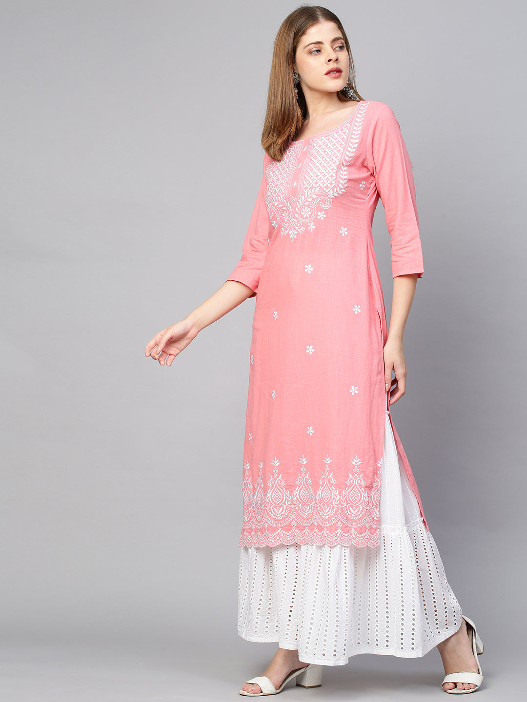 Floral Embroidered Straight Kurta - Peach