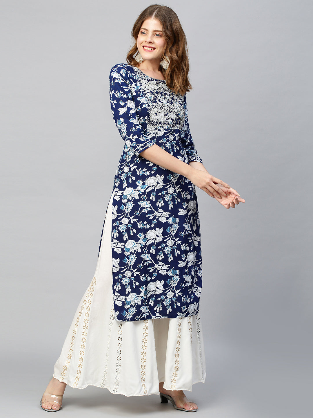 Zari Embroidered Floral Printed Straight Fit Kurta - Dark Blue