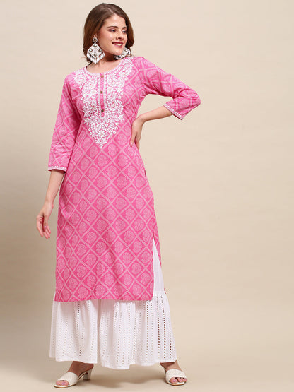 Floral Chikankari Embroidered Bandhani Printed Straight Fit Kurta - Pink