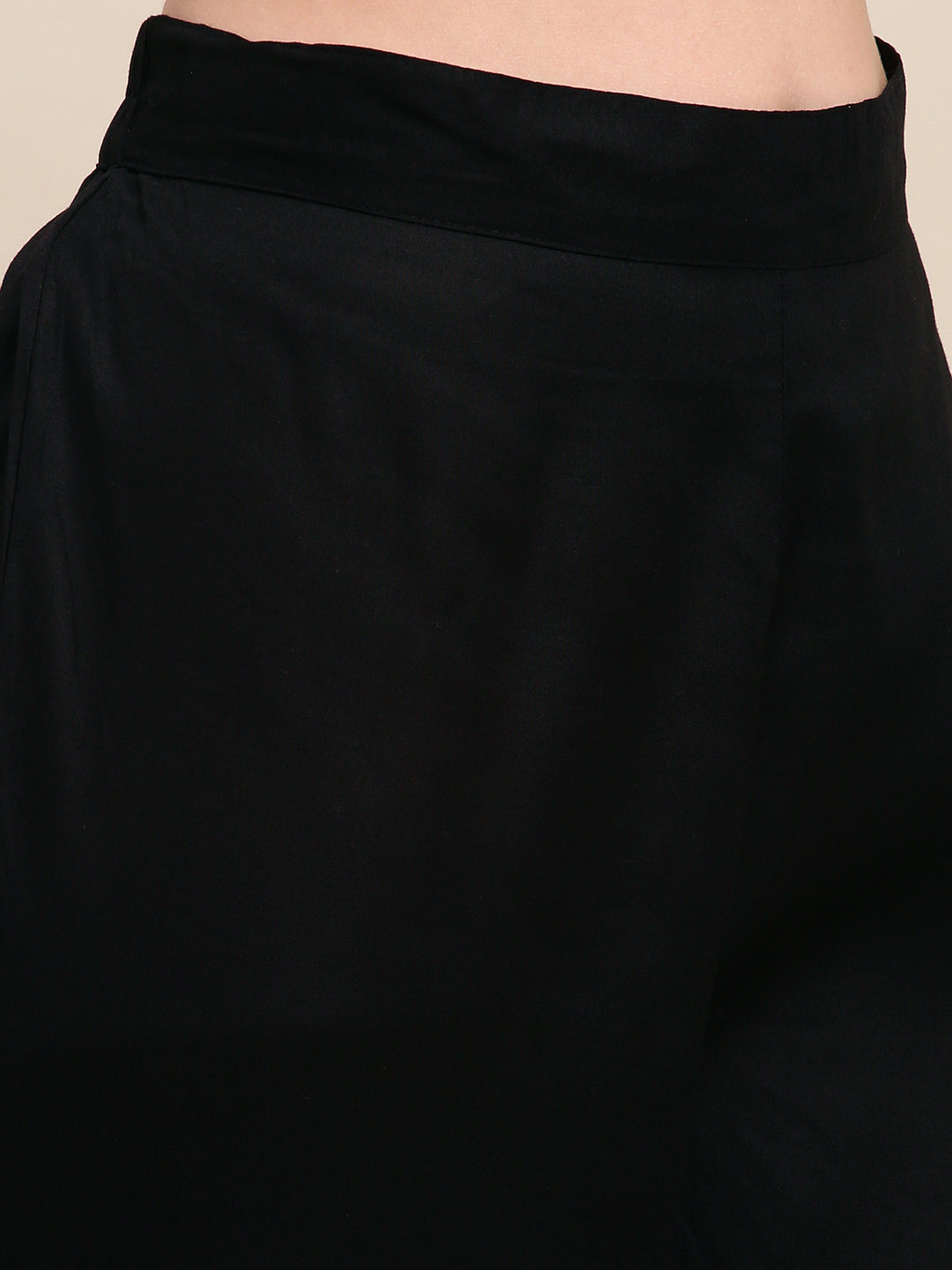 Solid Black Printed Border Ankle Pants - Black