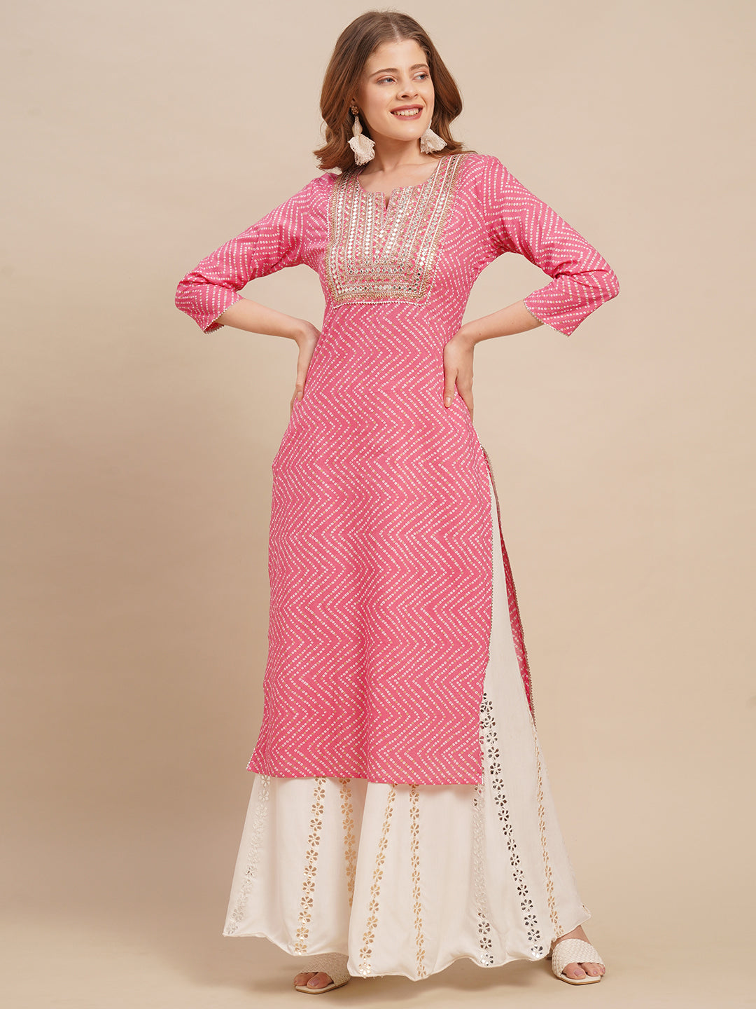 Bandhani Printed & Zari Embroidered Straight Fit Kurta - Pink