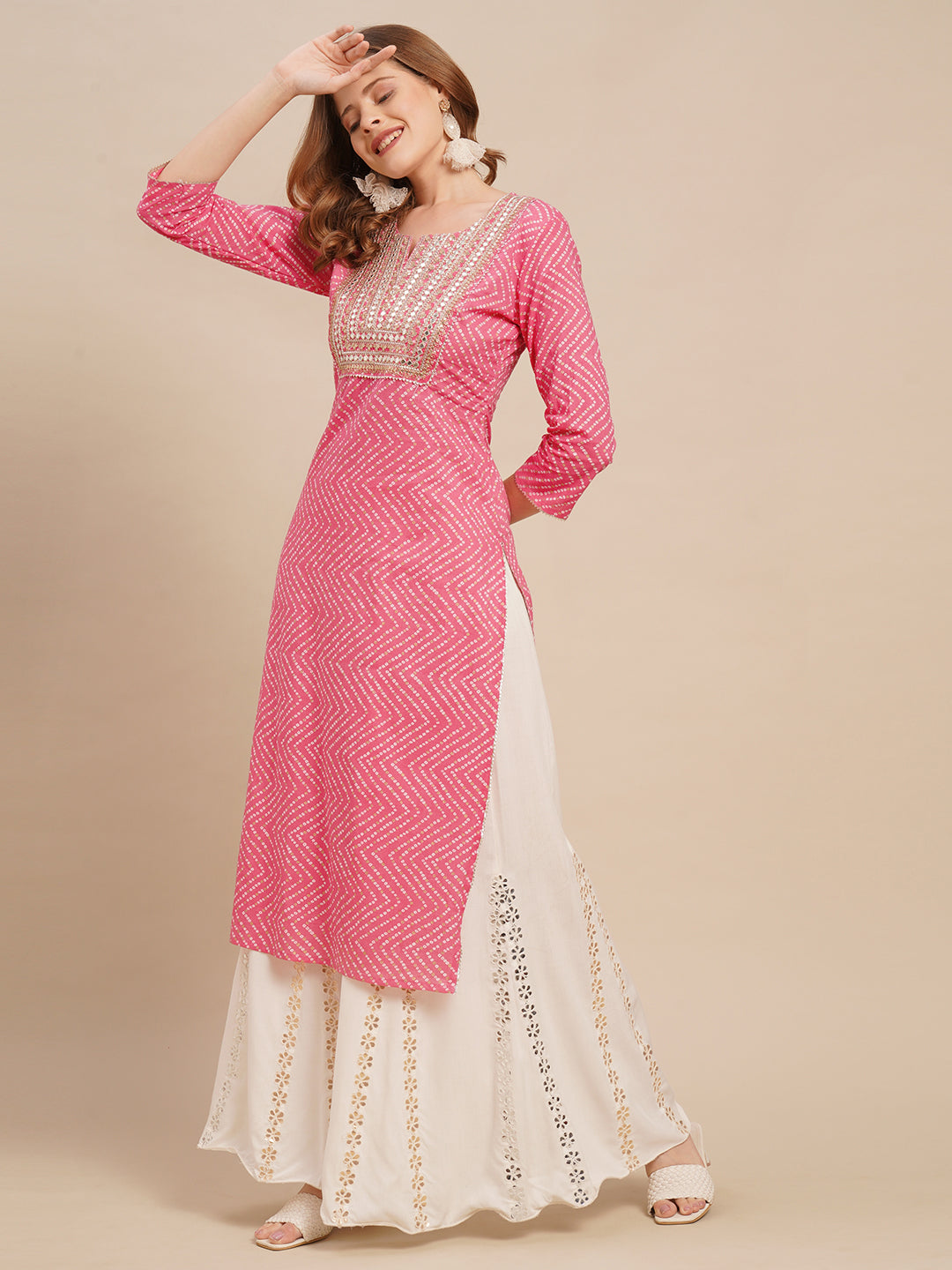 Bandhani Printed & Zari Embroidered Straight Fit Kurta - Pink