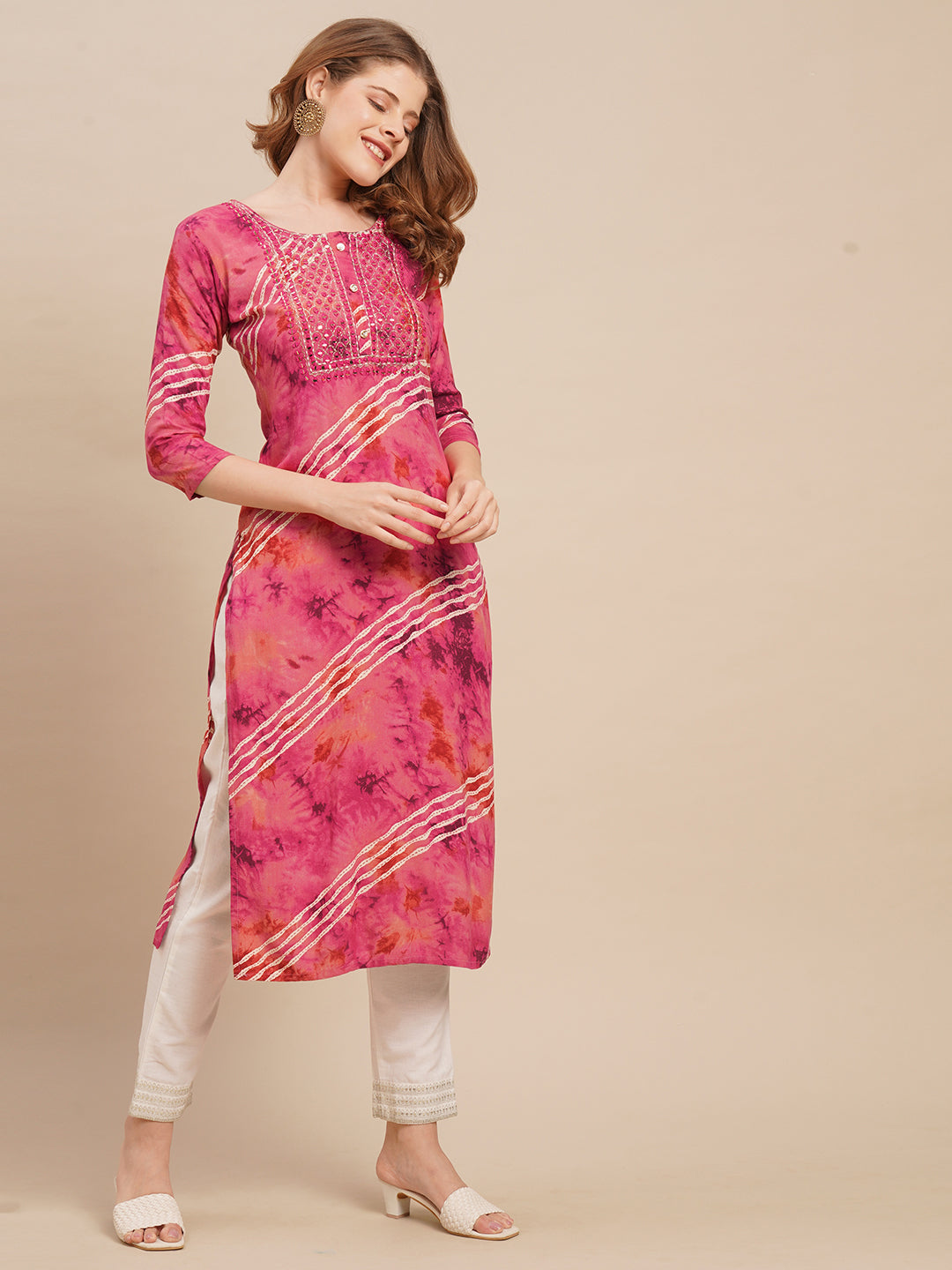 Mirror Embroidered & Leheriya Printed Straight Fit Kurta - Magenta Pink