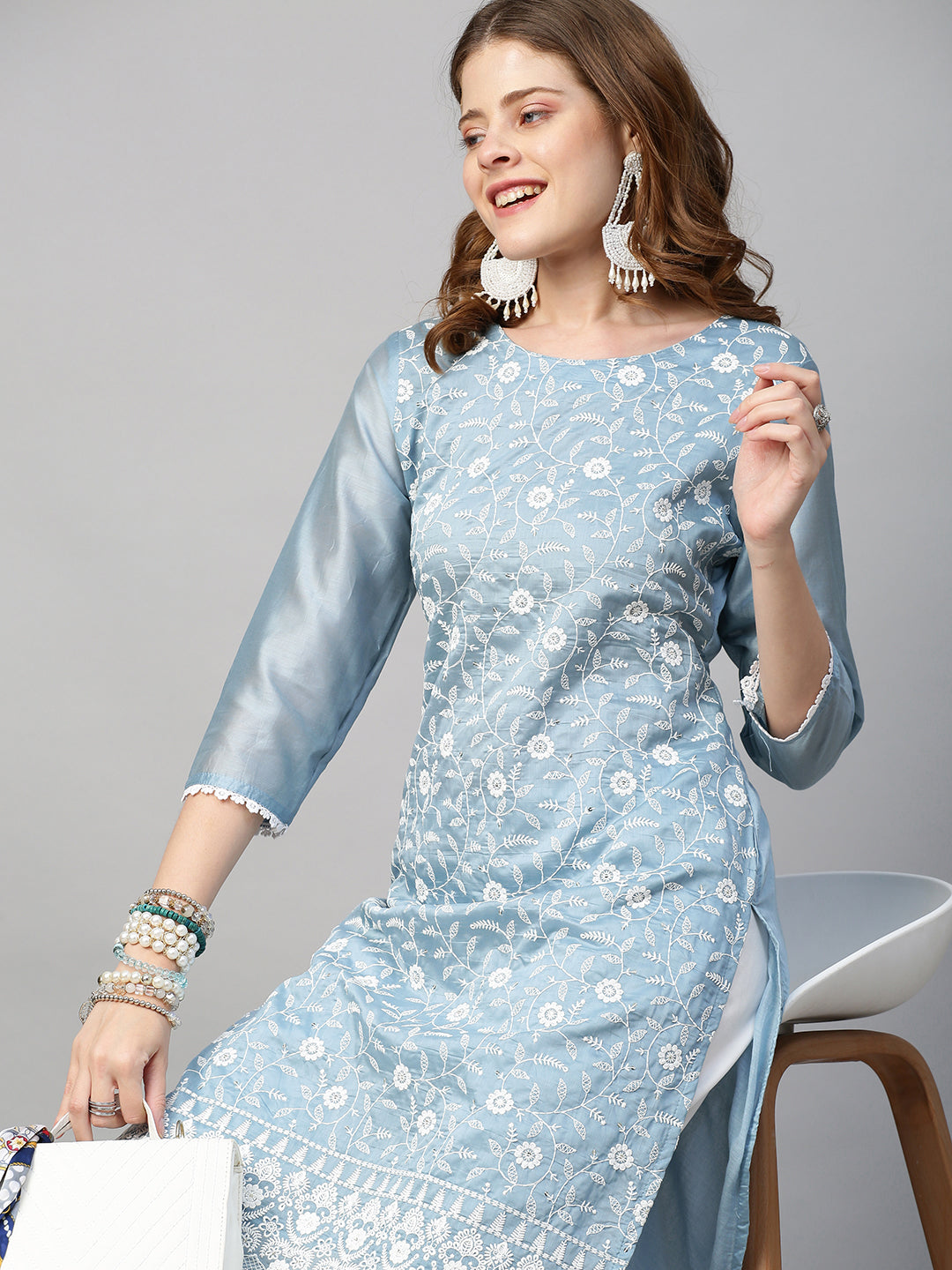 Floral Chikankari Embroidered Straight Fit Kurta & Pants - Powder Blue