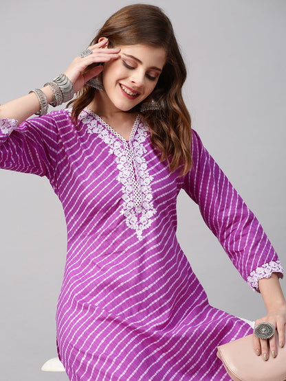 Leheriya Printed & Floral Embroidered Straight Fit Kurta - Purple