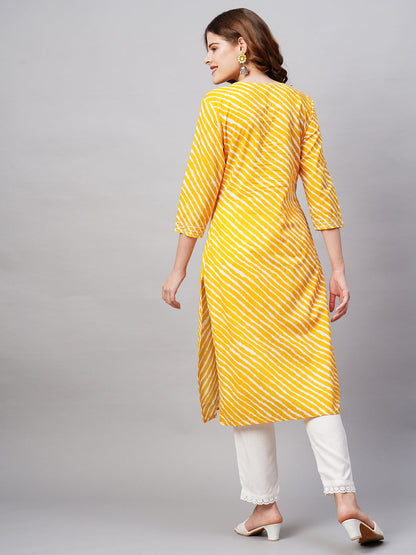 Leheriya Printed & Ethnic Embroidered Straight Fit Kurta - Yellow