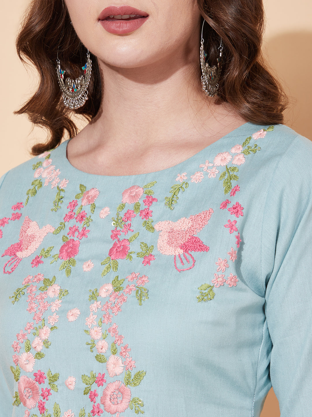 Floral Hand Embroidered Straight Fit Kurta - Powder Blue