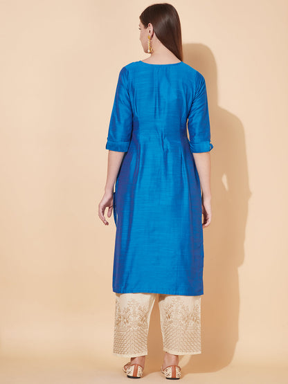 Floral Embroidered Straight Fit Kurta - Blue