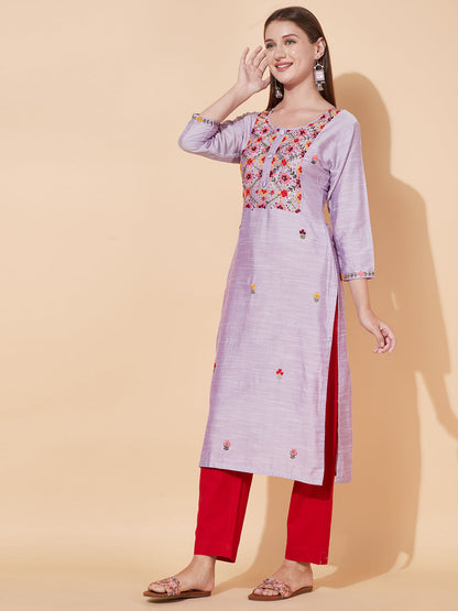 Floral Hand Embroidered Straight Fit Kurta - Light Purple