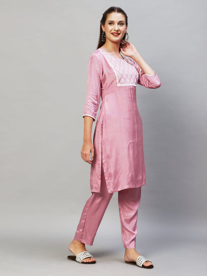 Ethnic Embroidered Kurta with Pants & Dupatta - Lilac Purple