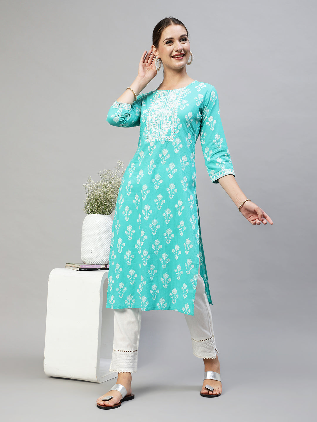 Floral Printed & Embroidered Straight Fit Kurta - Turquoise