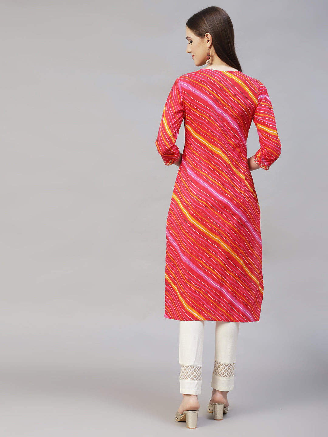 Leheriya Printed & Embroidered Straight Fit Kurta - Multi