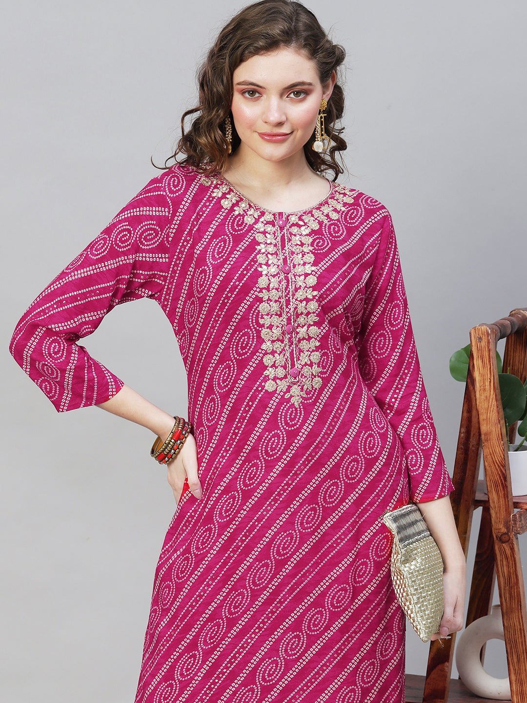 Bandhani Printed & Embroidered Straight Fit Kurta - Magenta