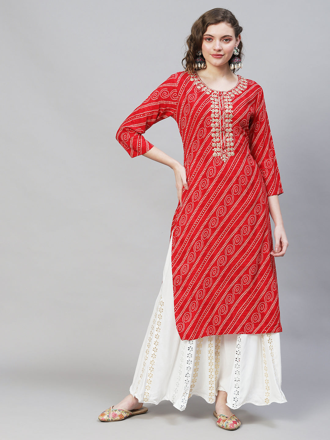 Bandhani Printed & Embroidered Straight Fit Kurta - Red
