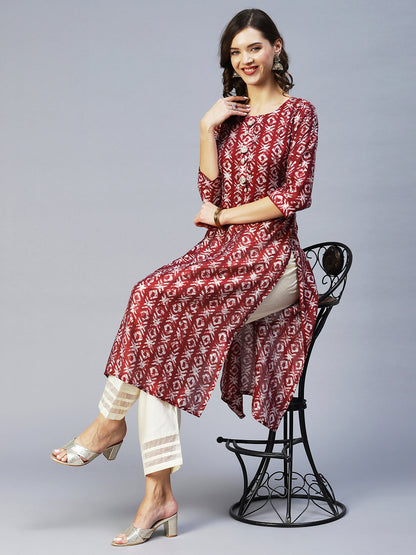 Batik Printed & Embroidered Straight Fit Kurta - Maroon