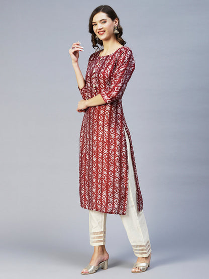 Batik Printed & Embroidered Straight Fit Kurta - Maroon